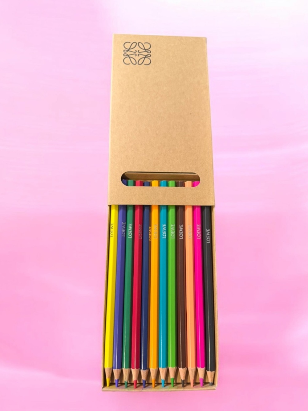 Loewe Colored pencil set - new